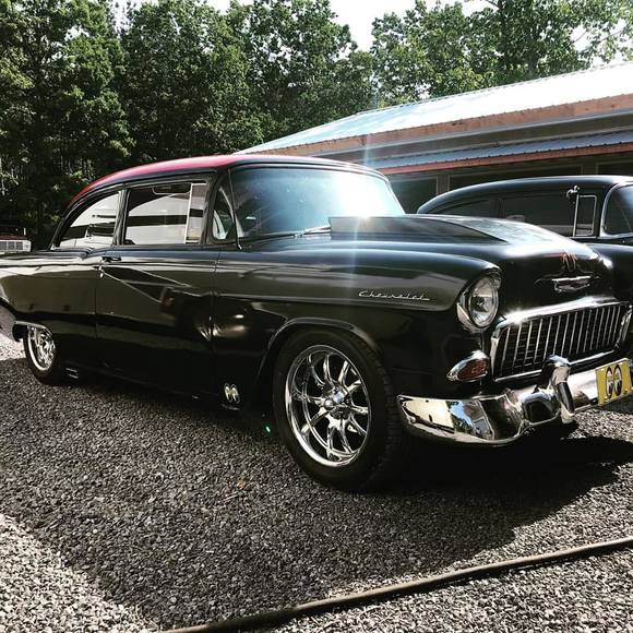 Meet your Posher, Chris - Picture 1 of 1